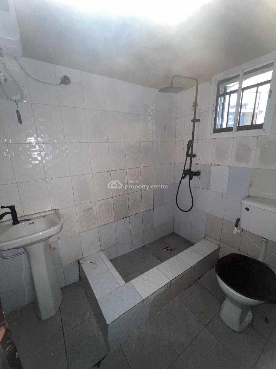 2bedroom Flat, in Estate By Blenco Super Market, Sangotedo, Ajah, Lagos, Flat / Apartment for Rent