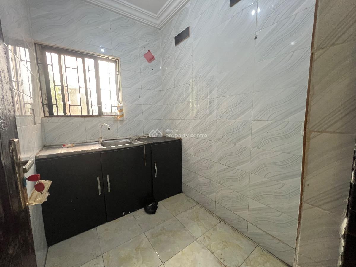 2bedroom Flat, Back of Blenco Super Market, Sangotedo, Ajah, Lagos, Flat / Apartment for Rent