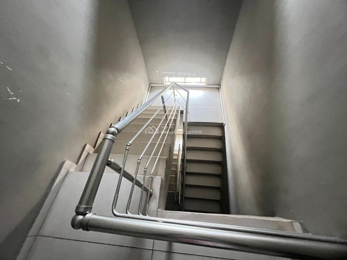 Fantastic 3 Bedrooms Flat with Bq..gov.consent, Atlantic View Estate, Alpha Beach Road, New-road Bustop, Igbo Efon, Lekki, Lagos, Flat / Apartment for Sale