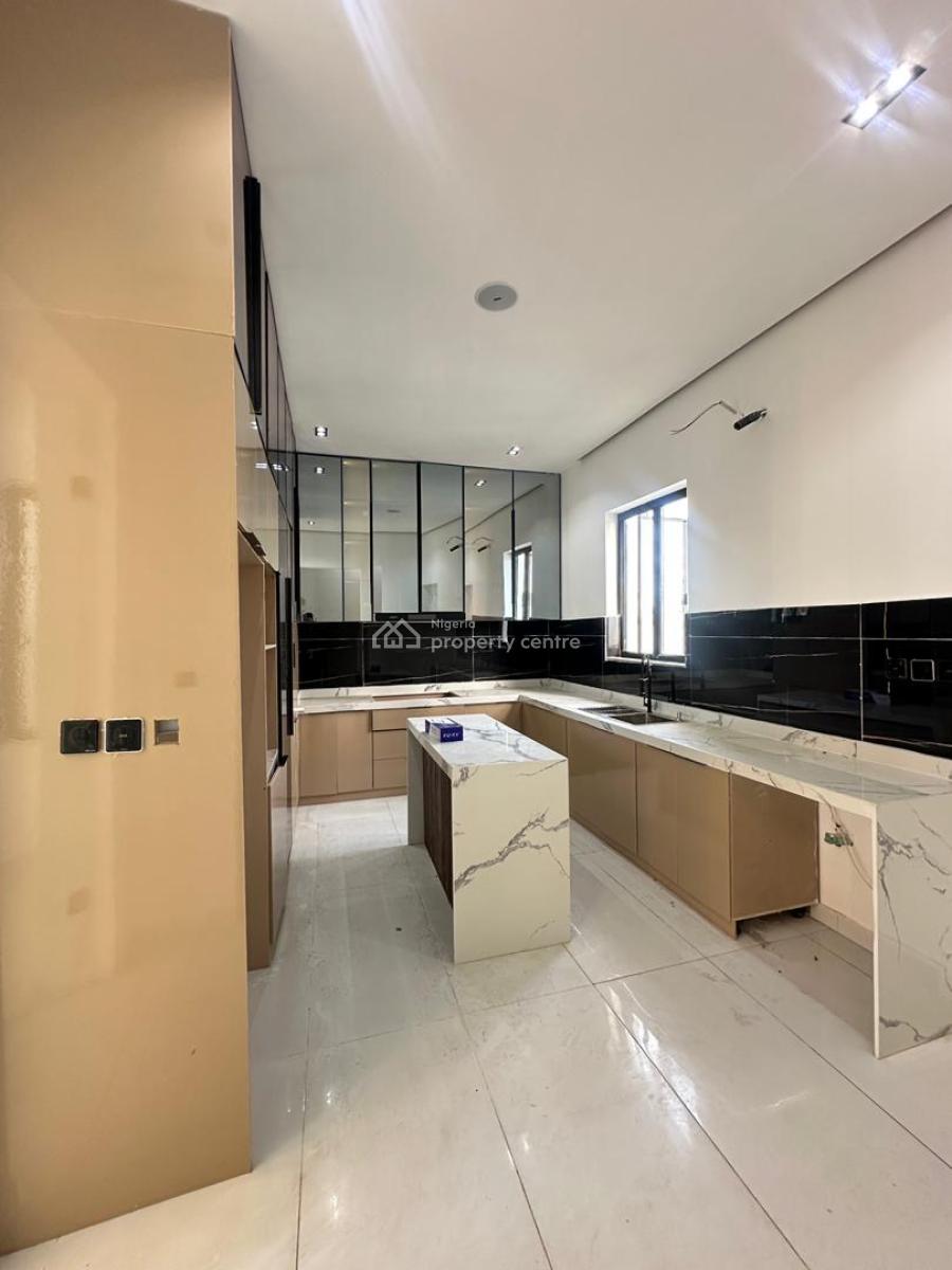 Exquisite 5 Bedroom Fully Detached Duplex with Bq, Fpuntain & Pool, Orchid, Lekki, Lagos, Detached Duplex for Sale