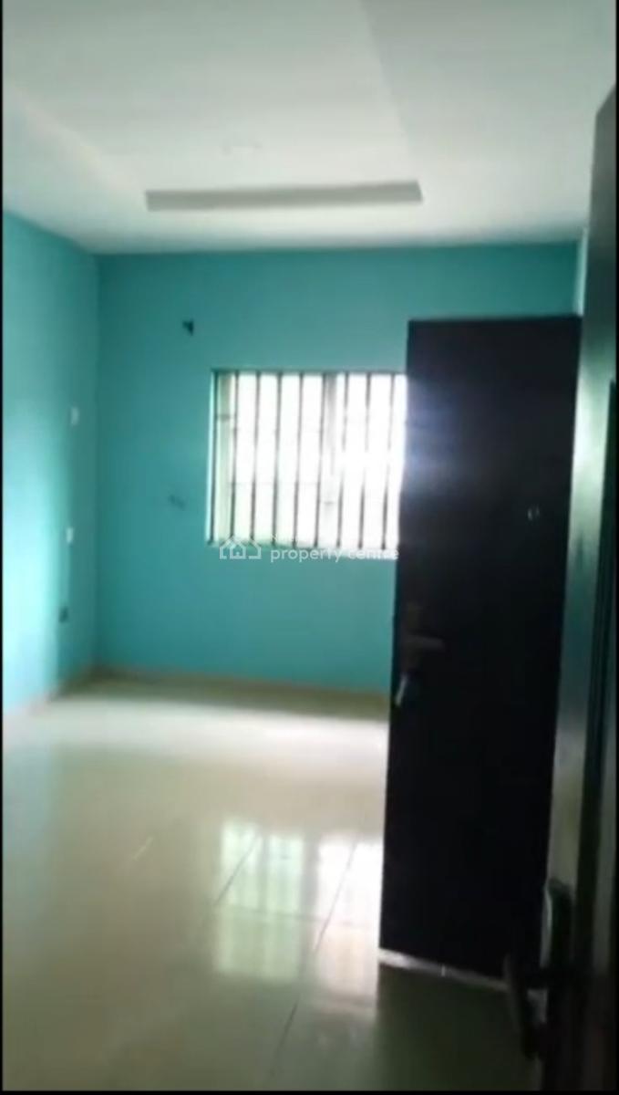 Fantastic 3 Bedrooms Flat, Atlantic View Estate, Alpha Beach Road, New-road Bustop, Igbo Efon, Lekki, Lagos, Flat / Apartment for Rent