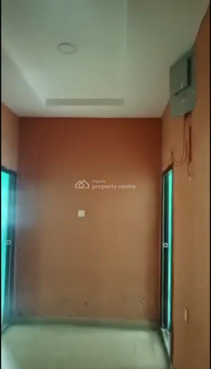 Fantastic 3 Bedrooms Flat, Atlantic View Estate, Alpha Beach Road, New-road Bustop, Igbo Efon, Lekki, Lagos, Flat / Apartment for Rent