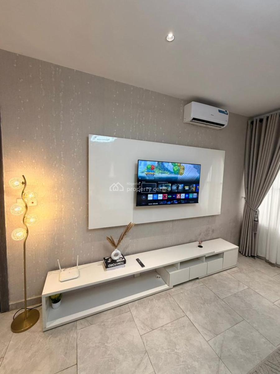 Femicadence 3 Bedroom with Private Cinema, Gra, Jericho, Ibadan, Oyo, Flat / Apartment Short Let