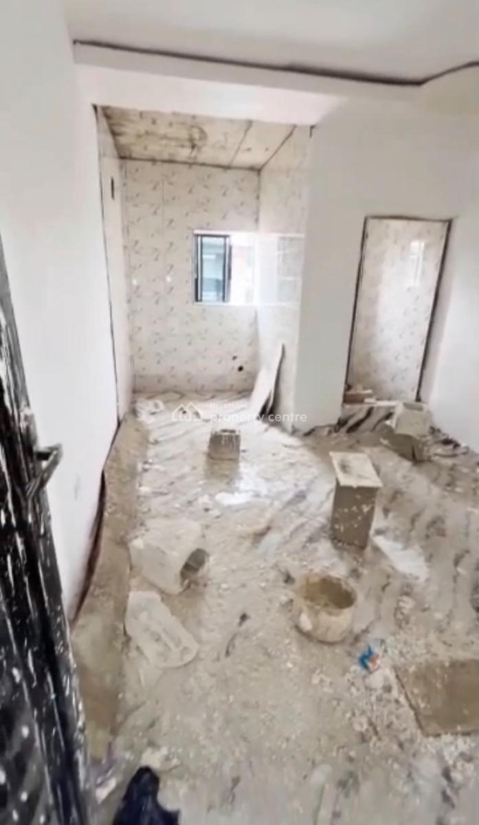 Lovely Self Contain, Akoka, Yaba, Lagos, Self Contain (single Rooms) for Rent