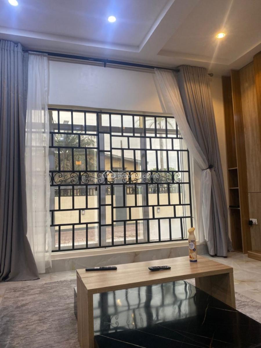 Femicadence 3 Bedroom with Balcony, Sluggers, Old Bodija, Ibadan, Oyo, Flat / Apartment Short Let