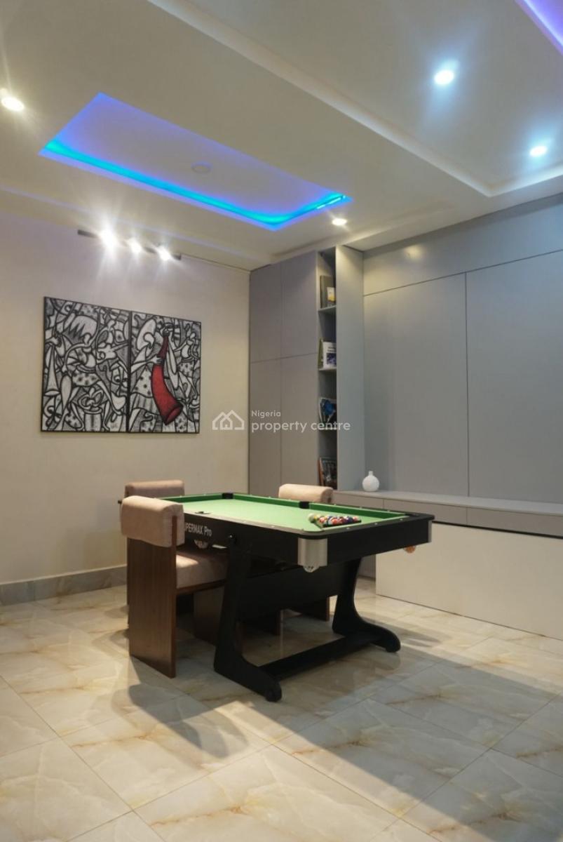 Femicadence 3 Bedroom with Balcony, Sluggers, Old Bodija, Ibadan, Oyo, Flat / Apartment Short Let