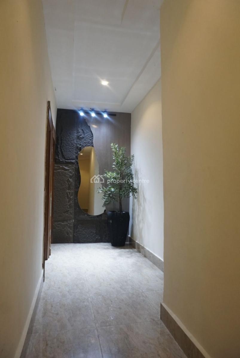 Femicadence 3 Bedroom with Balcony, Sluggers, Old Bodija, Ibadan, Oyo, Flat / Apartment Short Let