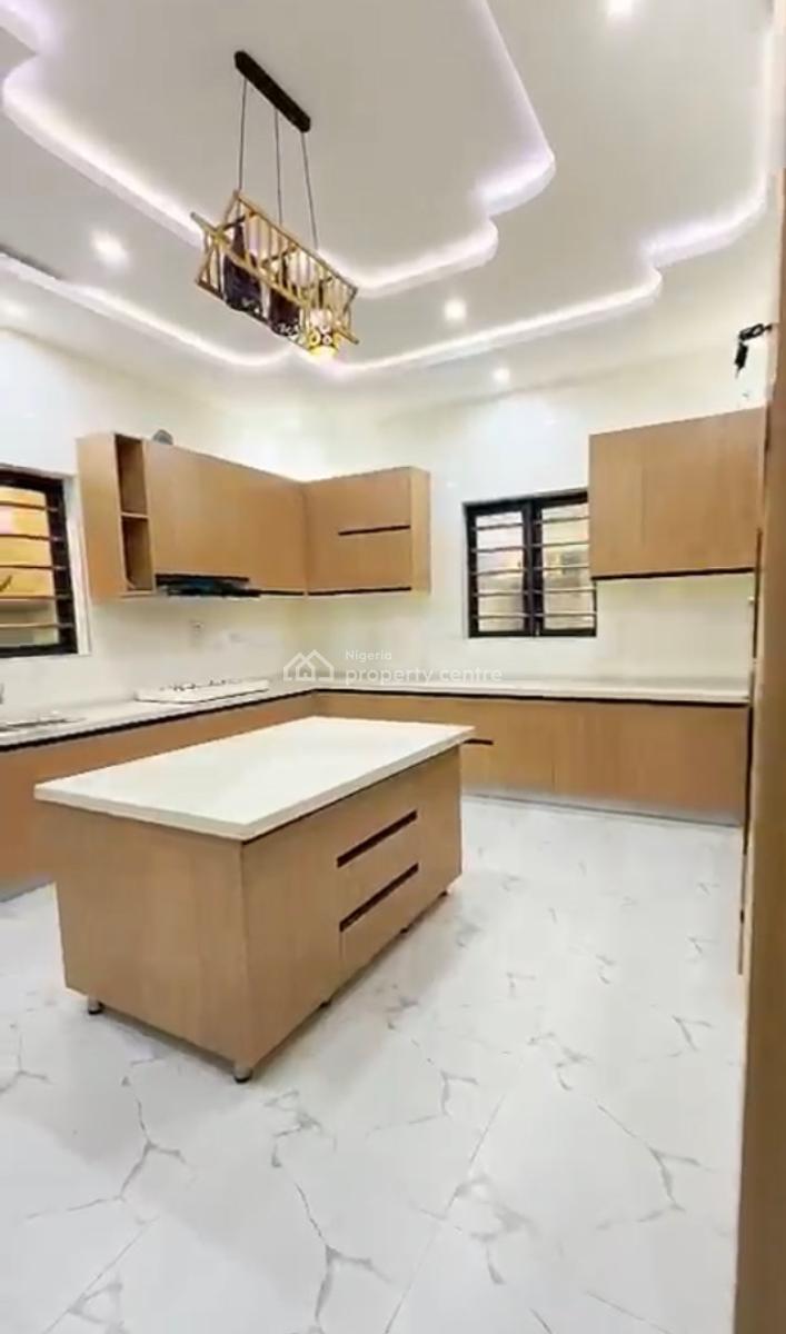 Luxury 5 Bedroom Duplex, Gra Phase 2, Magodo, Lagos, Detached Duplex for Sale