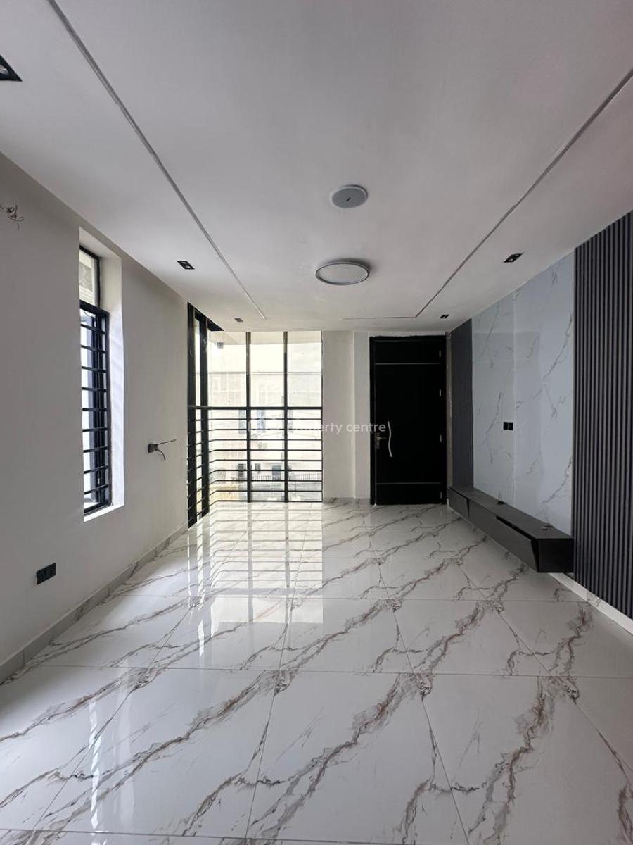 Well-built Luxury Spacious 5 Bedrooms Fully Detached Duplex with Bq, Lekki, Lagos, Detached Duplex for Sale