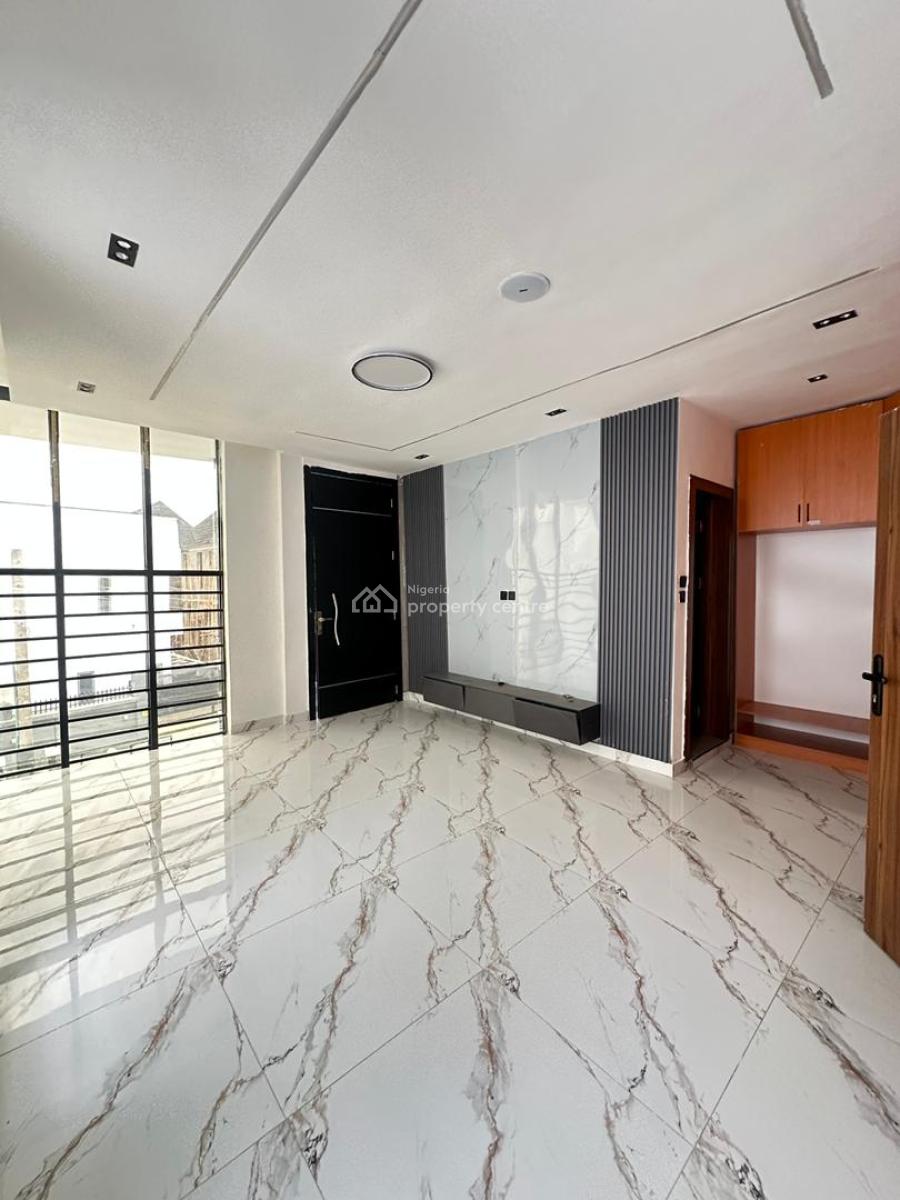 Well-built Luxury Spacious 5 Bedrooms Fully Detached Duplex with Bq, Lekki, Lagos, Detached Duplex for Sale