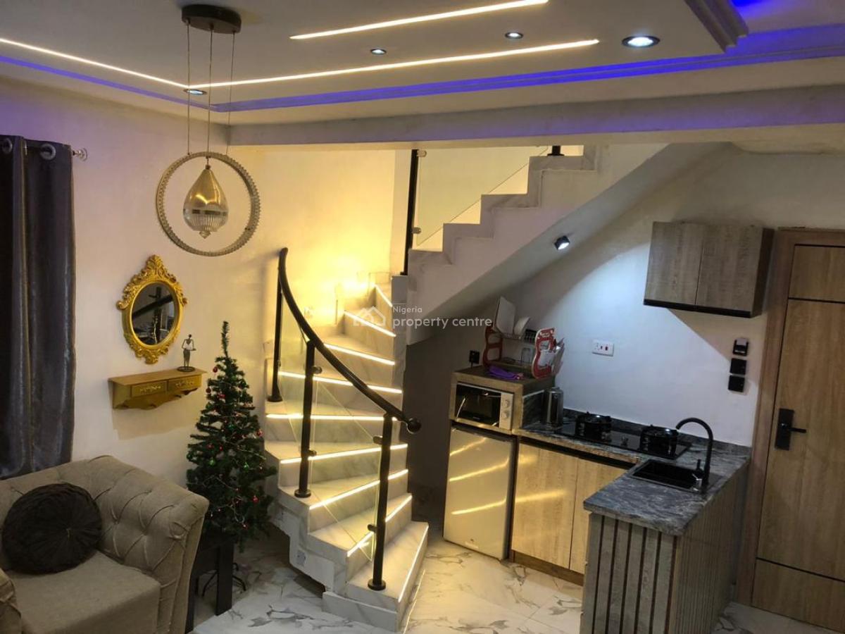 Femicadence  2 Bedroom with Fitted Kitchen, Akala Express, Ibadan South-west, Oyo, Flat / Apartment Short Let