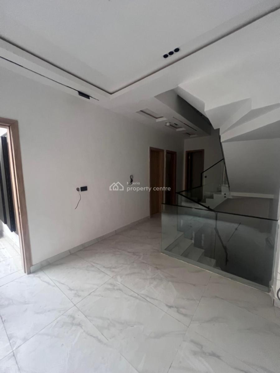 4 Bedroom Terrace Duplex with Bq Available, Lekki Phase 1, Lekki, Lagos, Terraced Duplex for Sale