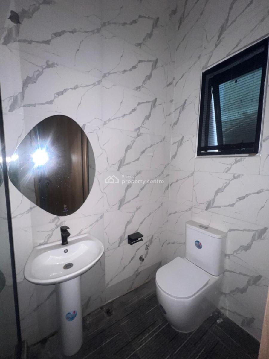 4 Bedroom Terrace Duplex with Bq Available, Lekki Phase 1, Lekki, Lagos, Terraced Duplex for Sale