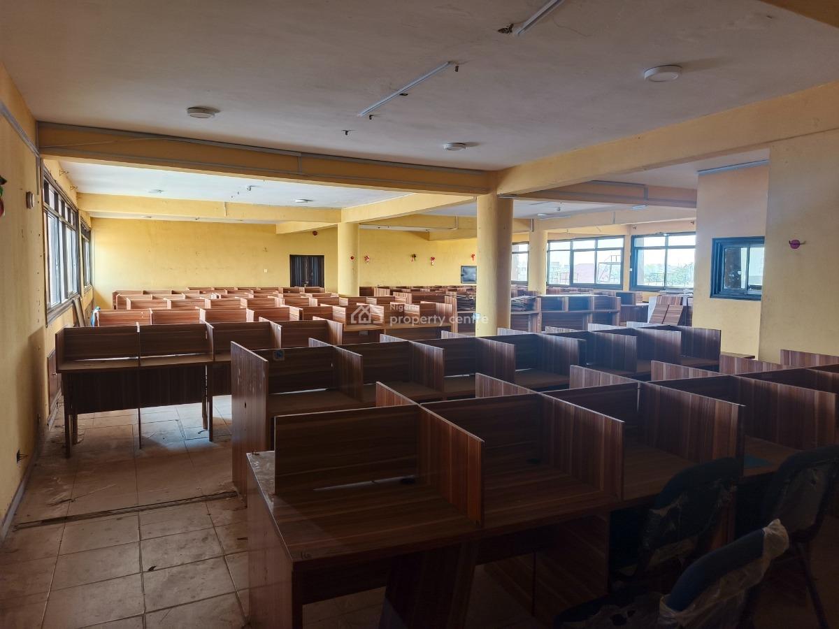300sqm Open Office Space, Allen, Ikeja, Lagos, Office Space for Rent
