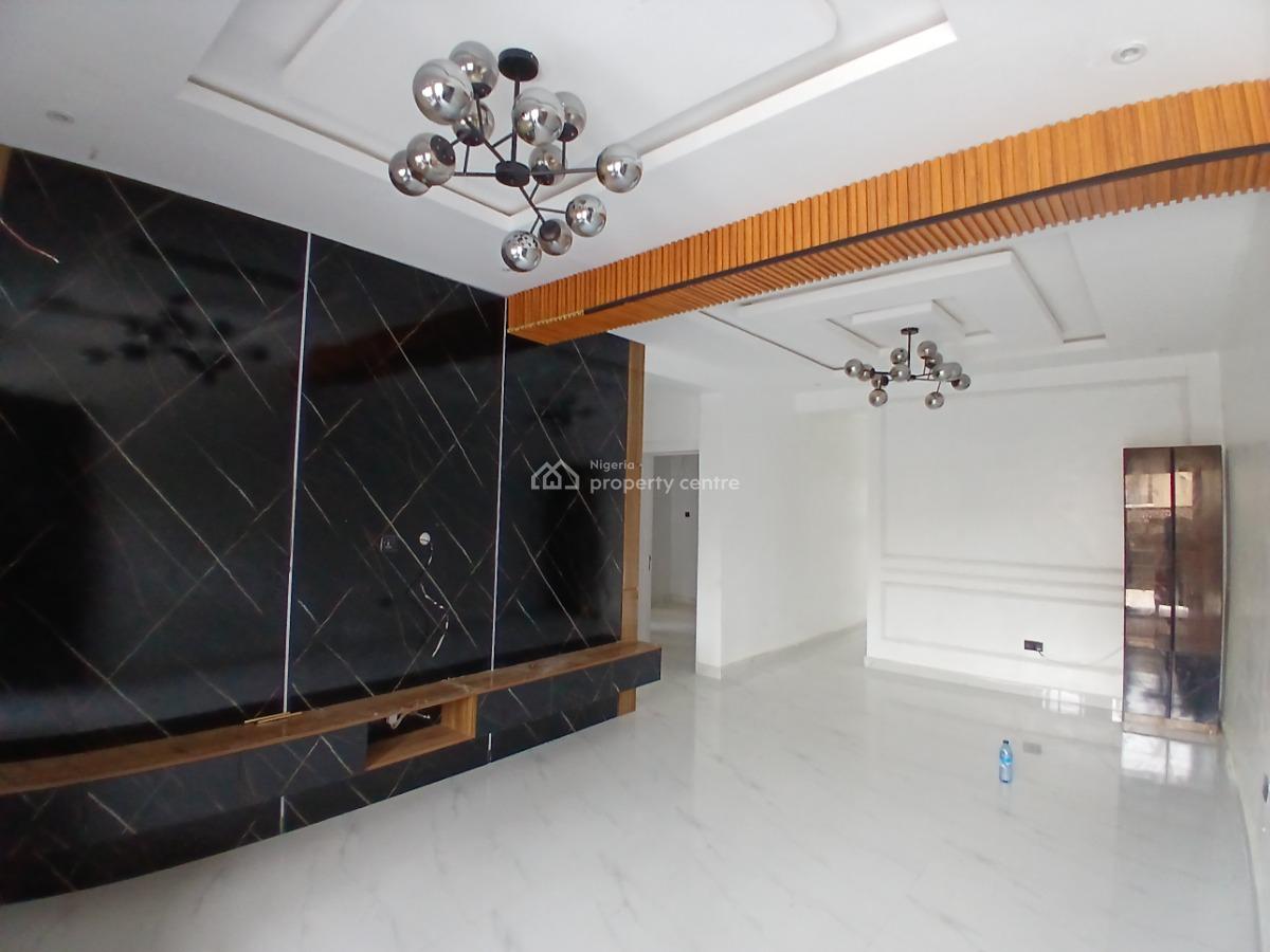 Luxurious 2 Bedroom Apartment with Bq, Igbo Efon, Lekki, Lagos, Flat / Apartment for Sale