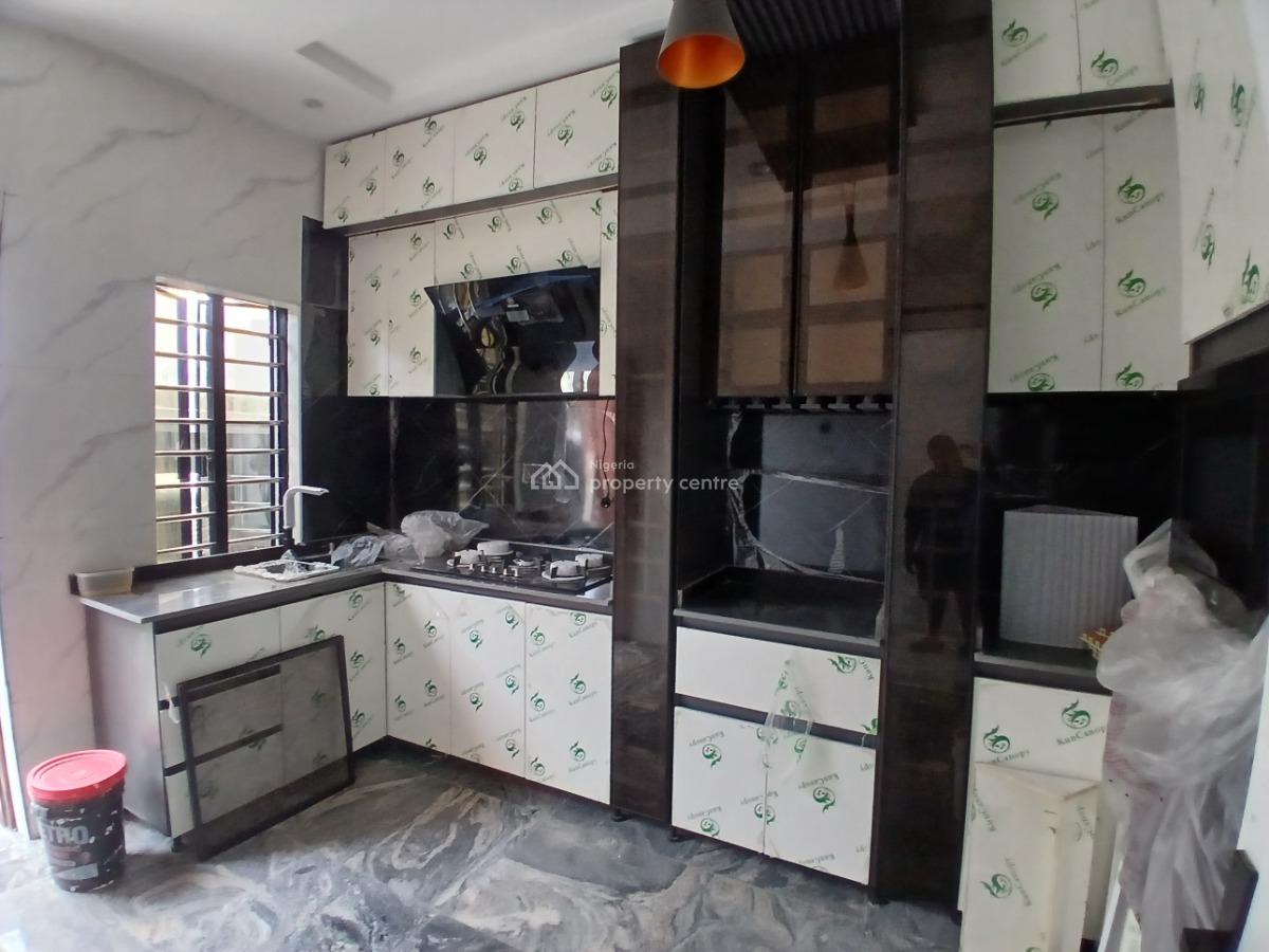 Luxurious 2 Bedroom Apartment with Bq, Igbo Efon, Lekki, Lagos, Flat / Apartment for Sale