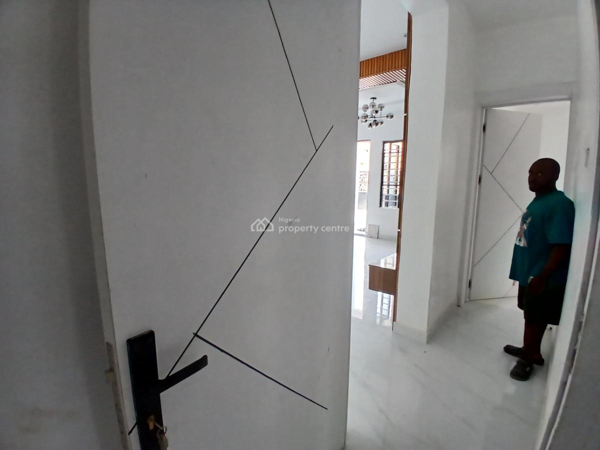 Luxurious 2 Bedroom Apartment with Bq, Igbo Efon, Lekki, Lagos, Flat / Apartment for Sale