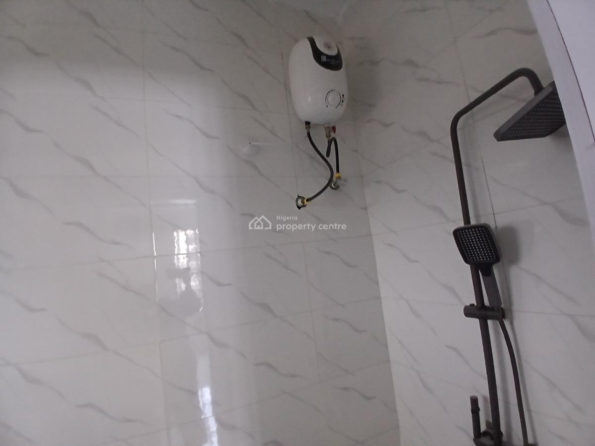 Luxurious 2 Bedroom Apartment with Bq, Igbo Efon, Lekki, Lagos, Flat / Apartment for Sale