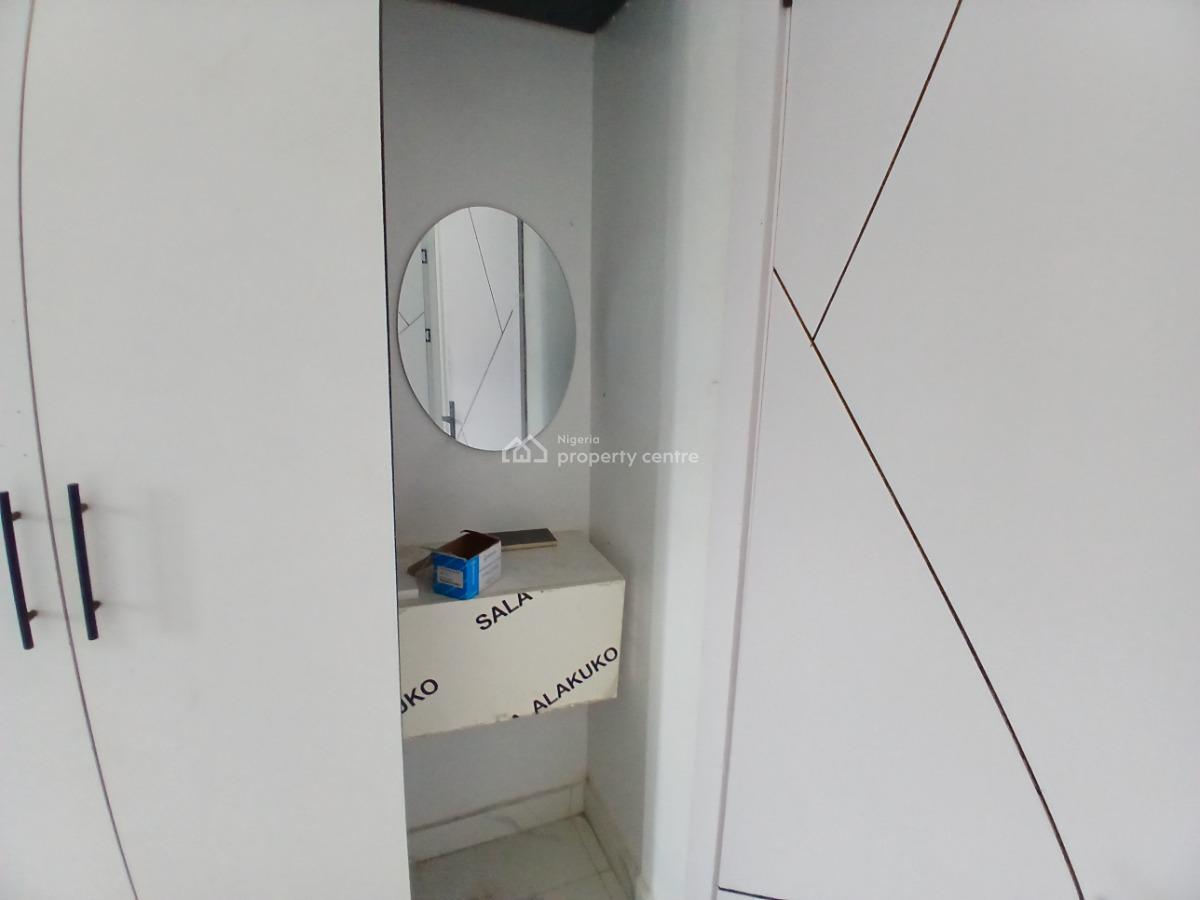 Luxurious 2 Bedroom Apartment with Bq, Igbo Efon, Lekki, Lagos, Flat / Apartment for Sale