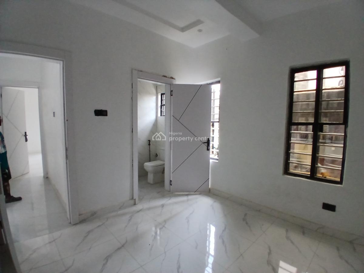 Luxurious 2 Bedroom Apartment with Bq, Igbo Efon, Lekki, Lagos, Flat / Apartment for Sale