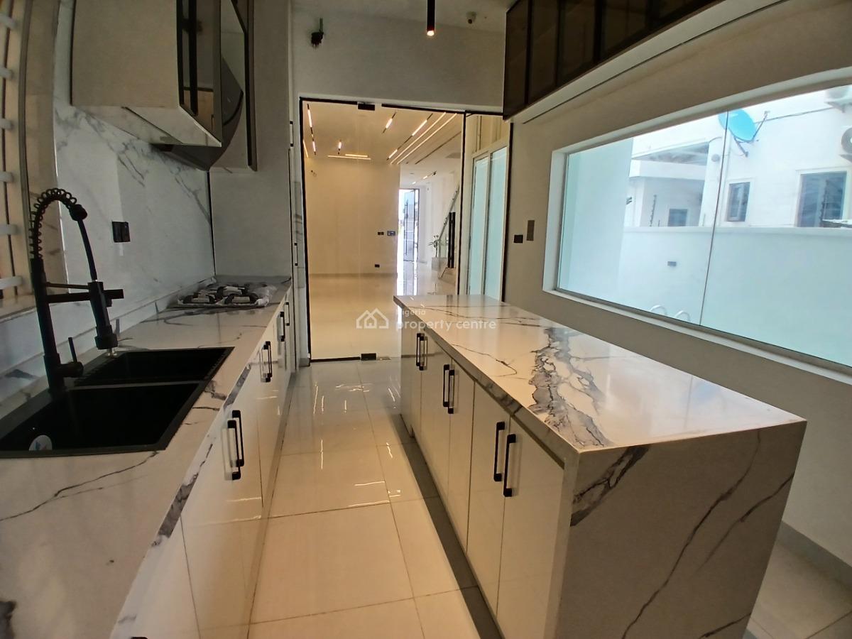 Exquisitely Finished 5 Bedroom Fully Detached Duplex with Bq, Ologolo, Lekki, Lagos, Detached Duplex for Sale