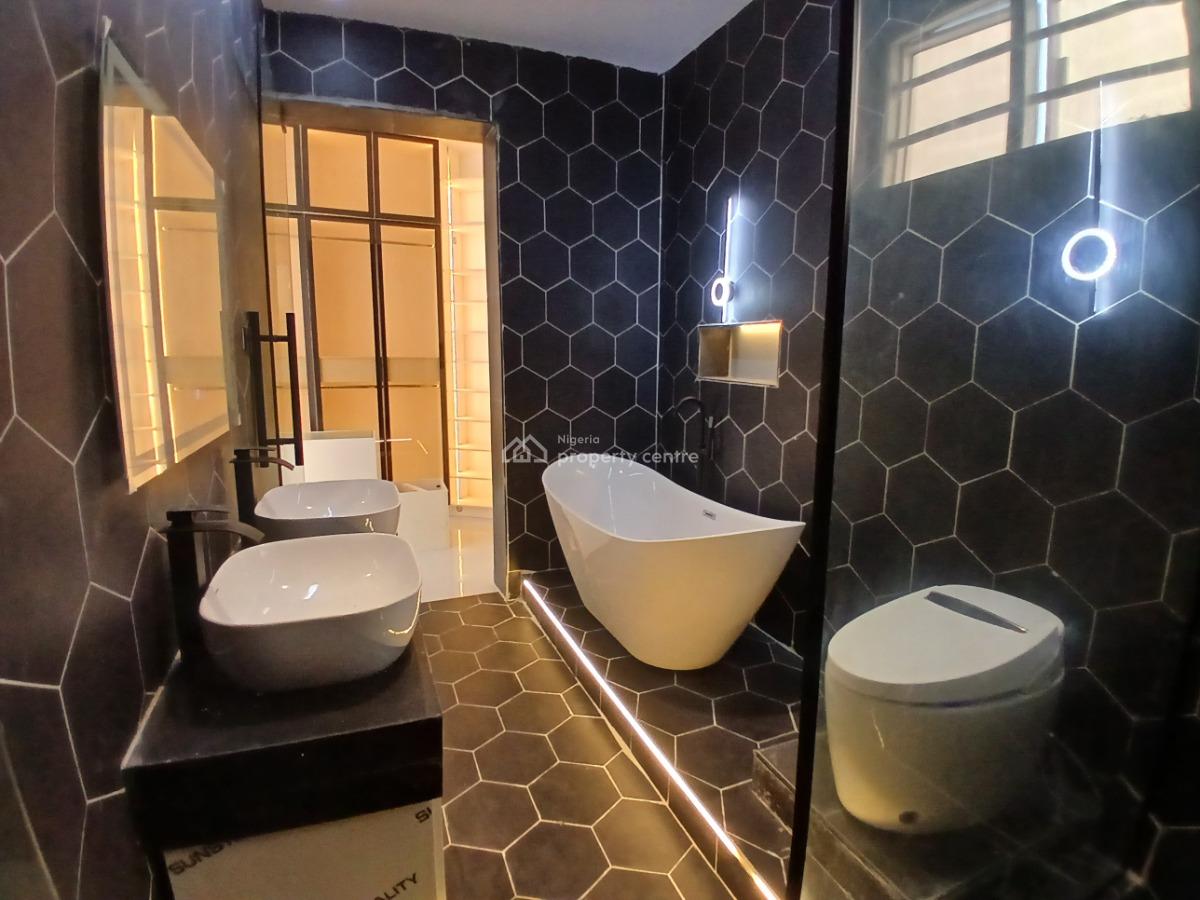 Exquisitely Finished 5 Bedroom Fully Detached Duplex with Bq, Ologolo, Lekki, Lagos, Detached Duplex for Sale