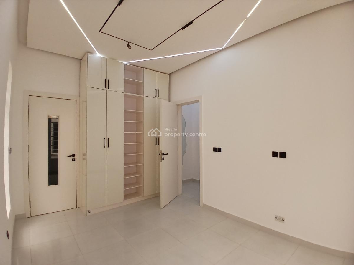 Exquisitely Finished 5 Bedroom Fully Detached Duplex with Bq, Ologolo, Lekki, Lagos, Detached Duplex for Sale