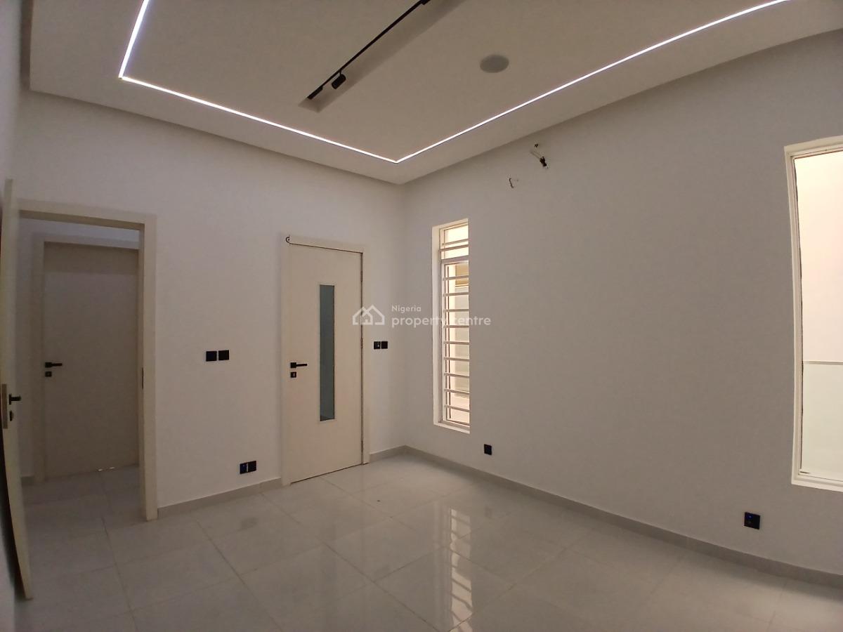 Exquisitely Finished 5 Bedroom Fully Detached Duplex with Bq, Ologolo, Lekki, Lagos, Detached Duplex for Sale