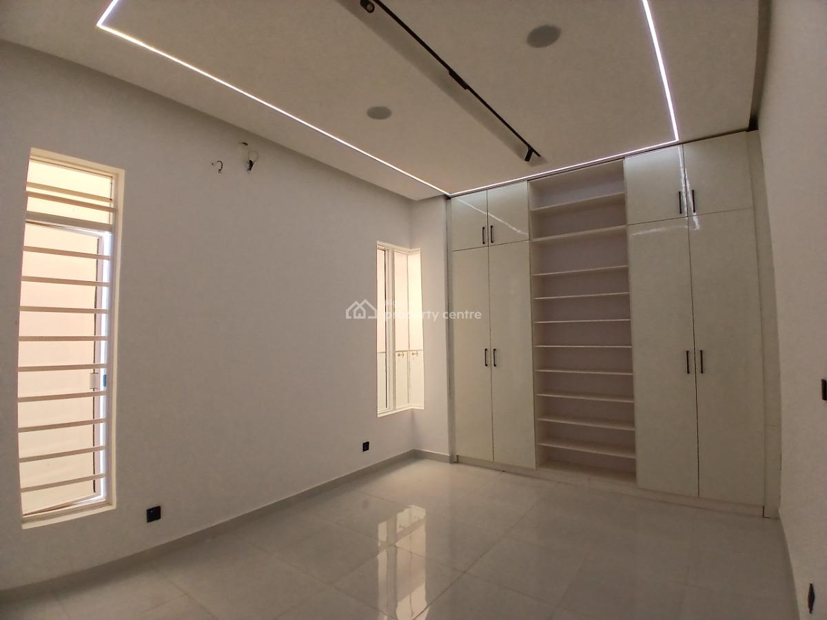 Exquisitely Finished 5 Bedroom Fully Detached Duplex with Bq, Ologolo, Lekki, Lagos, Detached Duplex for Sale