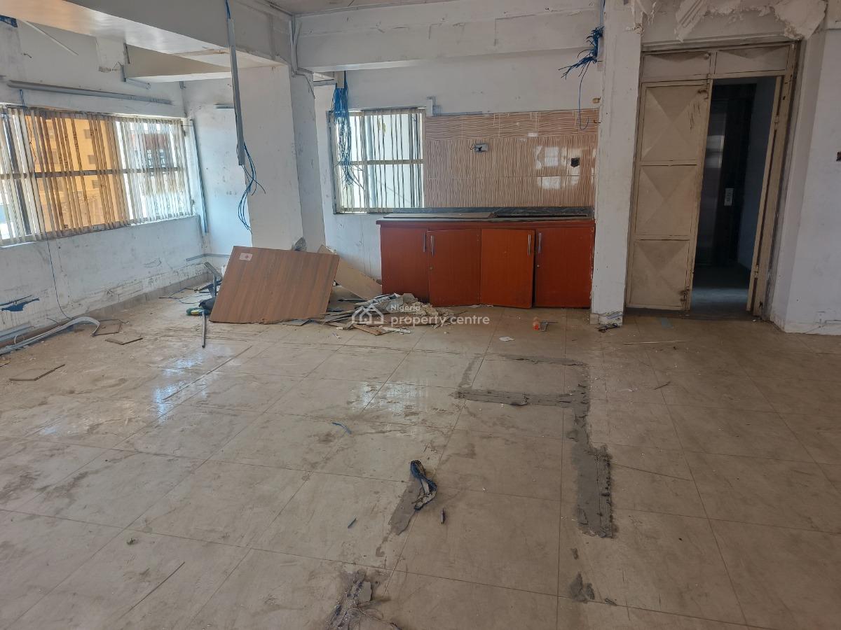230sqmt Open Plan Office Space, Allen, Ikeja, Lagos, Office Space for Rent