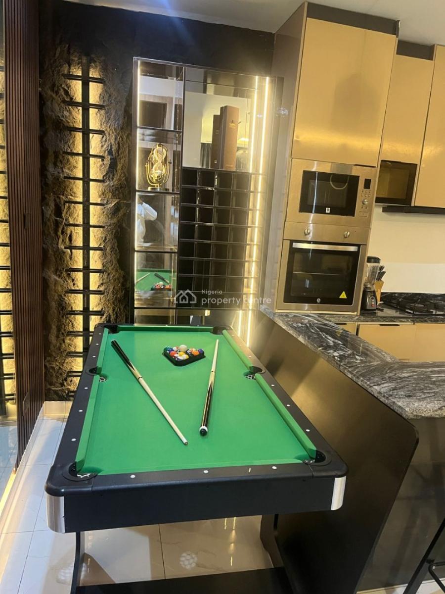 Luxury 2 Bedroom with Snooker Board, Lekki Phase 1, Lekki, Lagos, Flat / Apartment Short Let