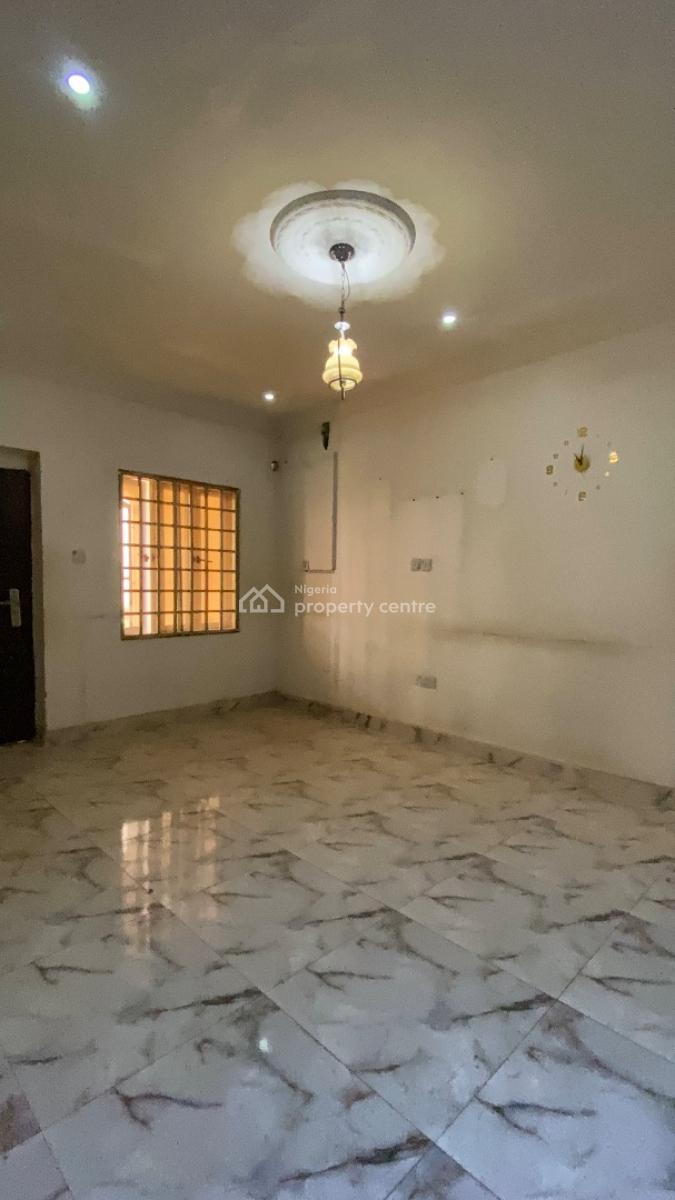 Spacious 3 Bedroom Flat, Mabushi, Abuja, Flat / Apartment for Rent