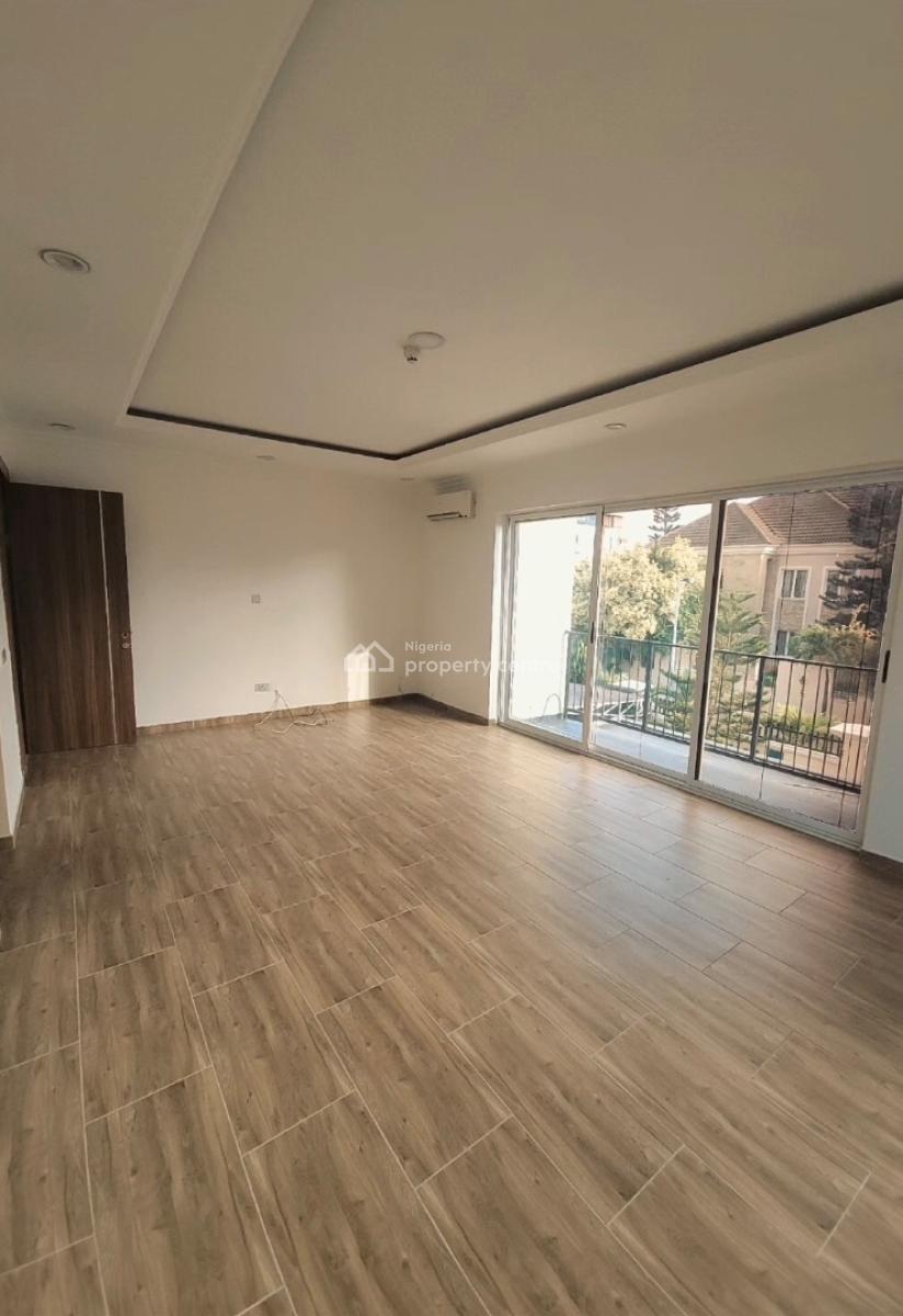 Spacious 4 Bedroom Terrace Duplex Available in Banana Island, Banana Island, Ikoyi, Lagos, Terraced Duplex for Rent