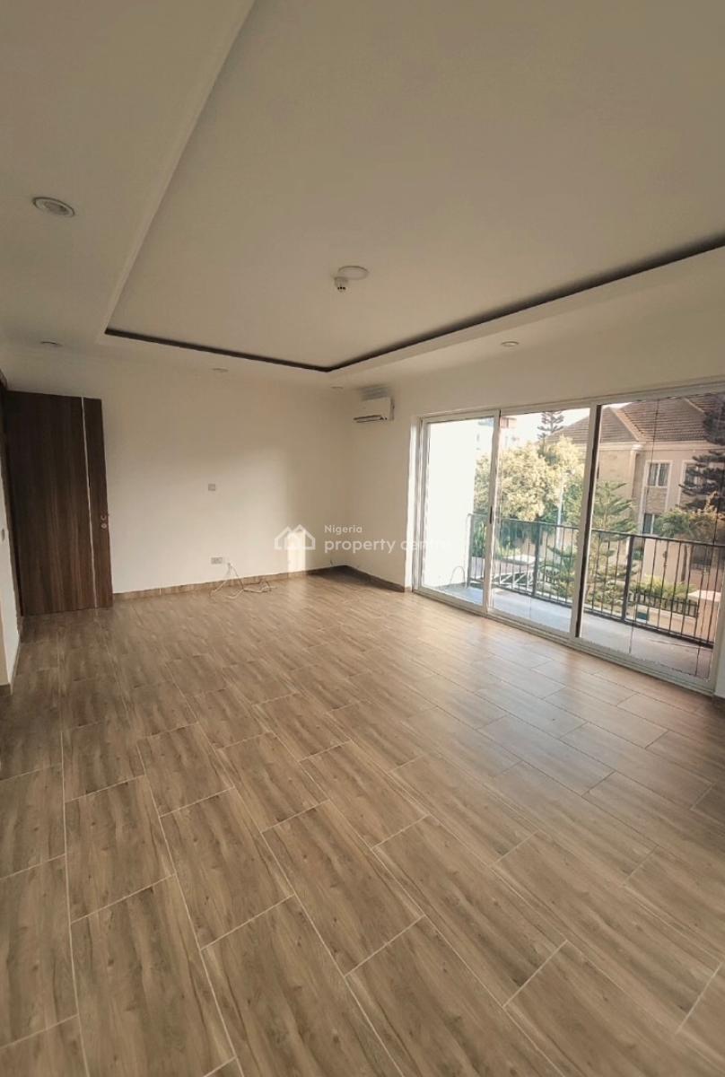 Spacious 4 Bedroom Terrace Duplex Available in Banana Island, Banana Island, Ikoyi, Lagos, Terraced Duplex for Rent