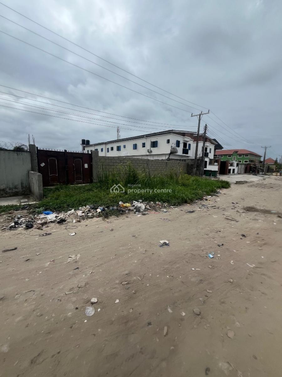 Dry Land Fenced and Gated in a Secure Community, Mobil Road, Ilaje, Ajah, Lagos, Land for Sale