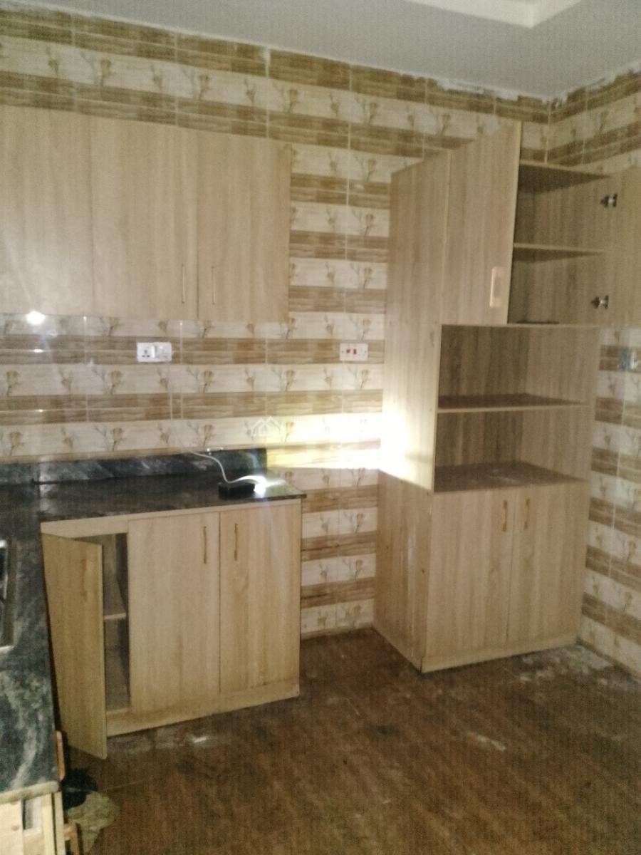 2 Bedroom Flat, Gated Estate Thomas Estate Ajah Lagos State, Ajiwe, Ajah, Lagos, Flat / Apartment for Rent