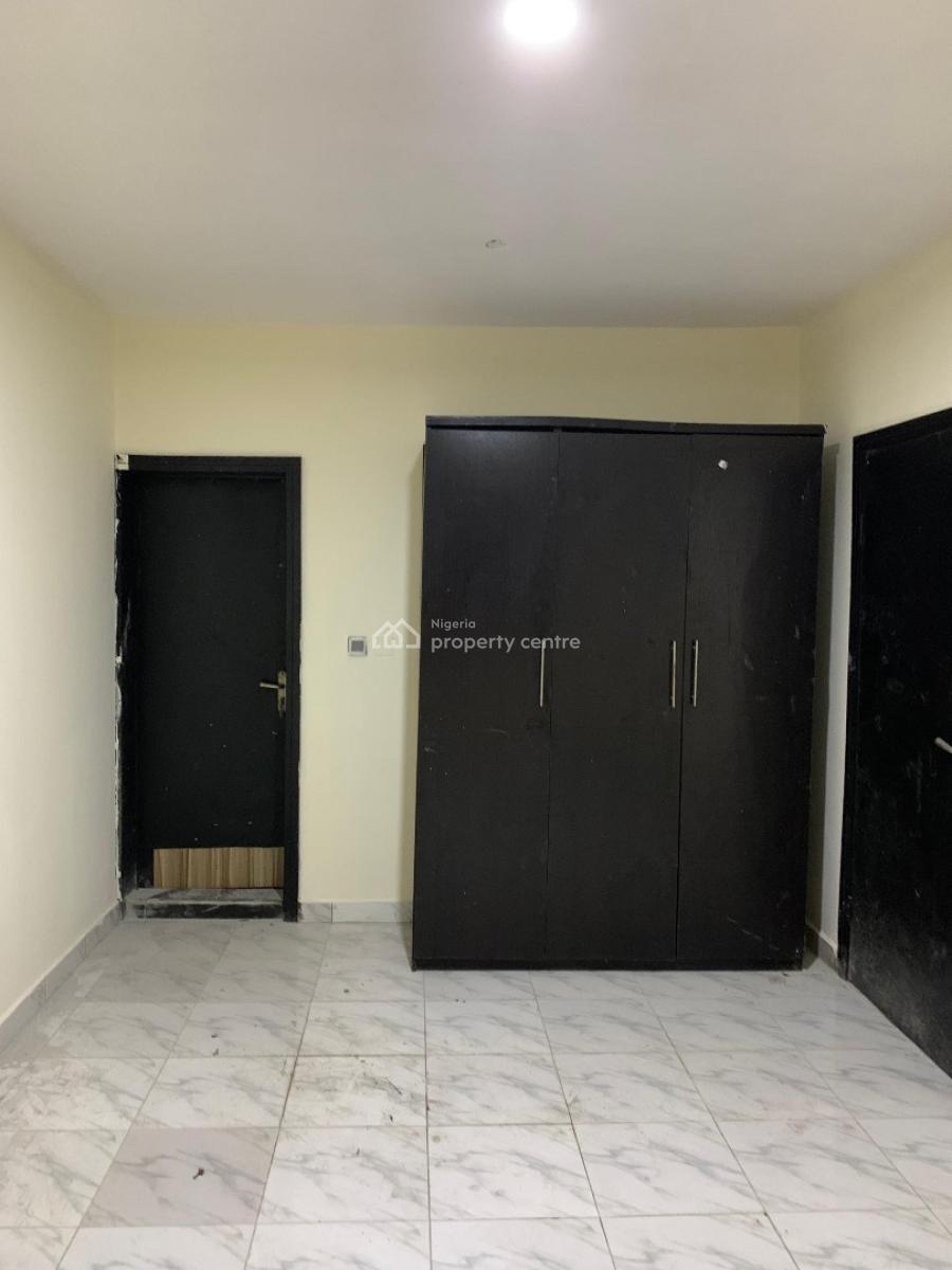 2 Bedroom Apartment, Addo Road, Ajah, Lagos, Flat / Apartment for Rent