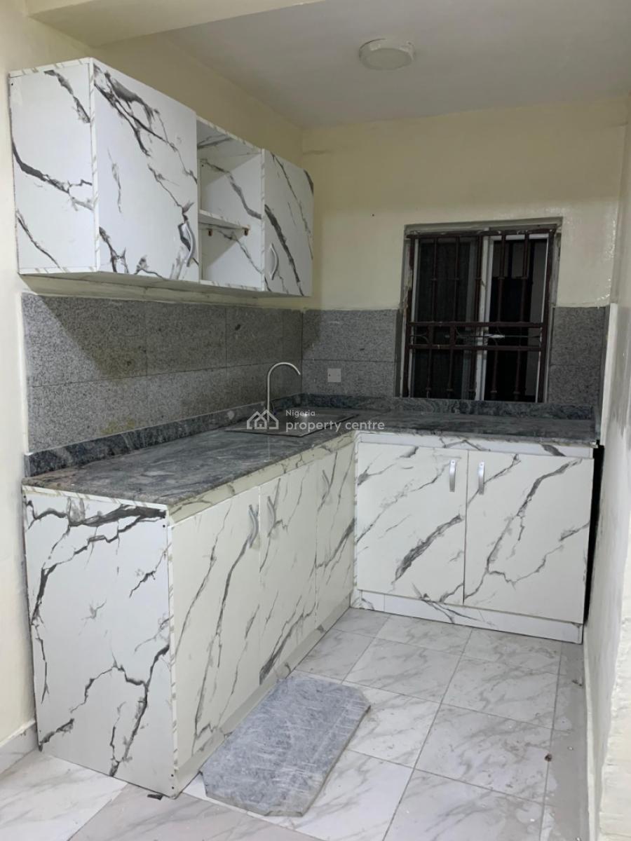 Self Service 2 Bedroom Apartment, Unity Avenue, Ado Road,, Ajah, Lagos, Flat / Apartment for Rent