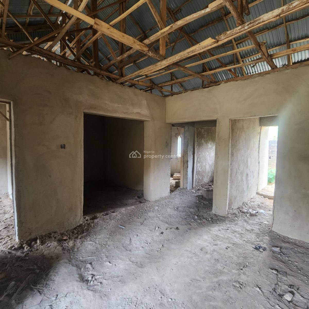 Standard 3 Units of 2 Bedroom Flat and 3 Units of Room/parlor Self-contain, Soka, Ibadan, Oyo, Block of Flats for Sale