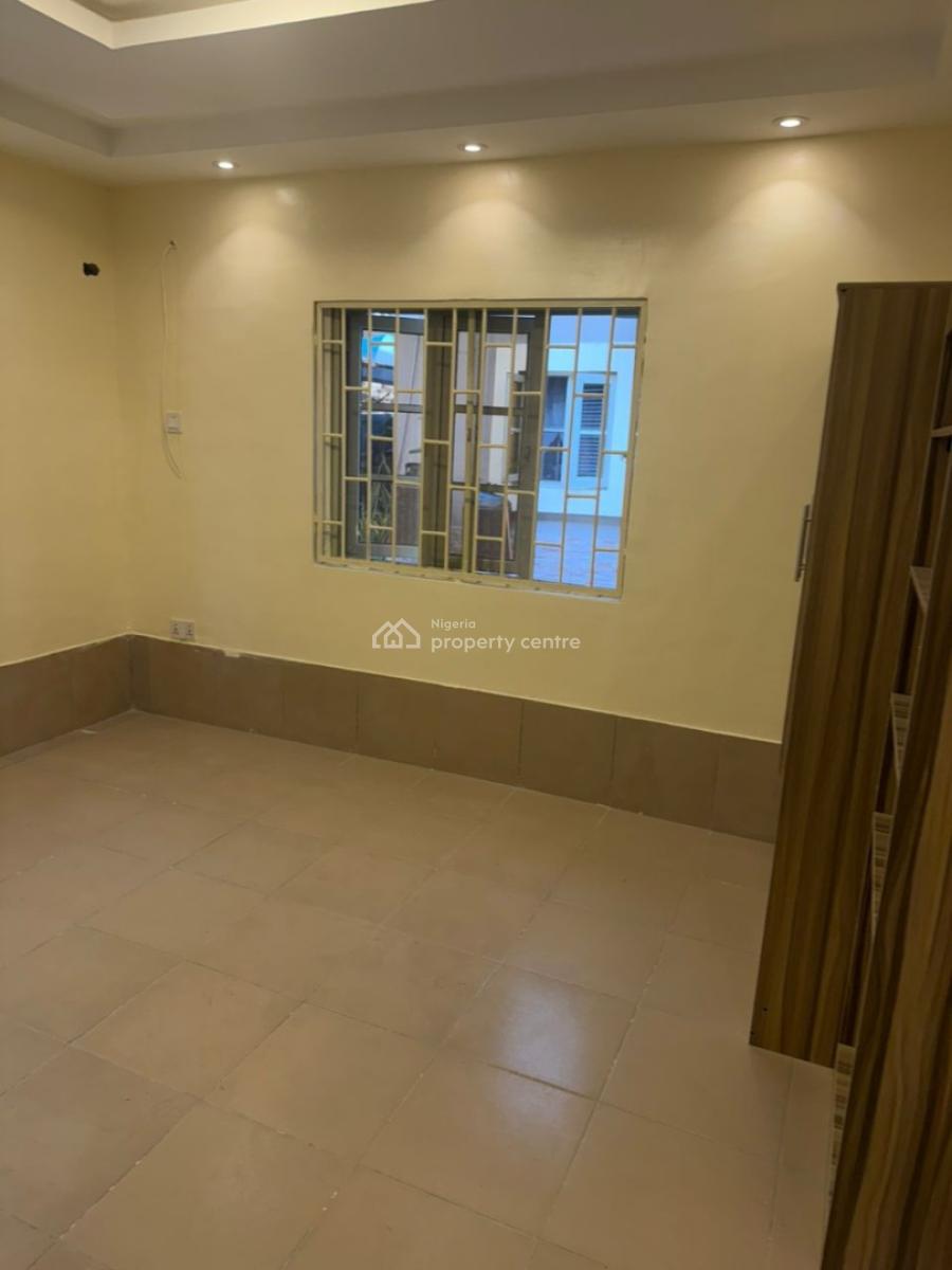 Brand New 2 Bedroom Bungalow in a Decent Environment, Off Fola Osibo Street, Lekki Phase 1, Lekki, Lagos, Flat / Apartment for Rent
