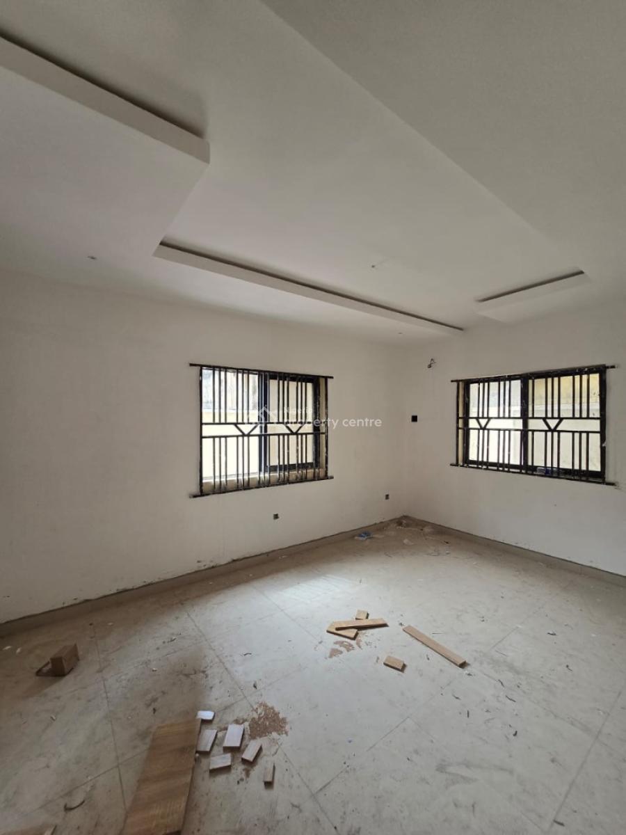 Spacious 3-bedroom Flat at Omole Phase 2 for., Omole Phase 2, Ikeja, Lagos, Flat / Apartment for Rent