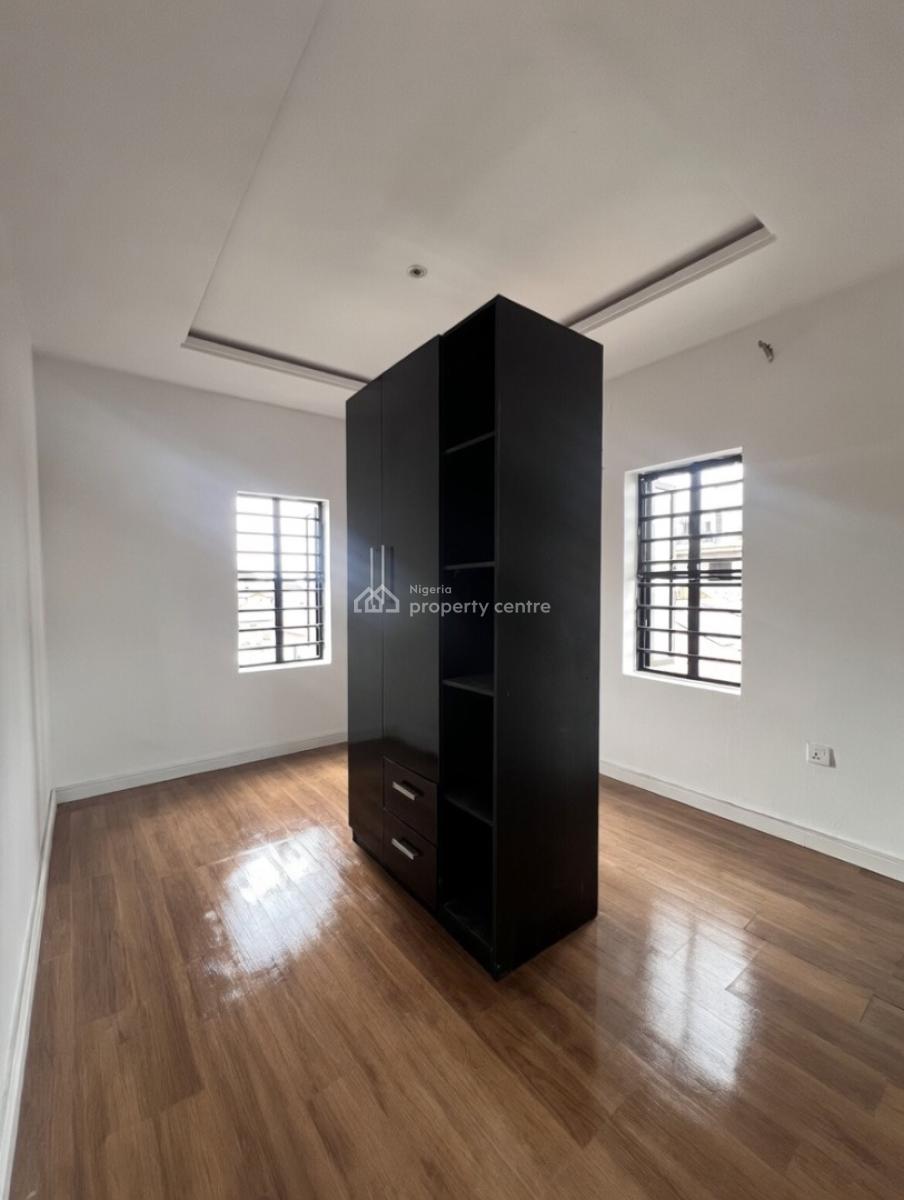 a Standard Mini Flat, Before Novare Shoprite Aja, Lekki Phase 2, Lekki, Lagos, Mini Flat (room and Parlour) for Rent