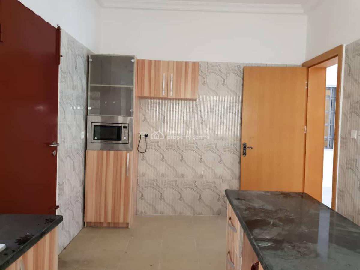 Exquisite Three Bedroom Terrace with Bq, Cooplag Gardens Estate, Lafiaji, Lekki, Lagos, Terraced Duplex for Rent