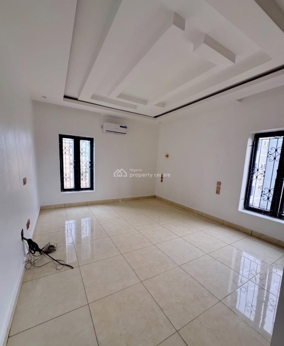 Well Finished 3 Bedroom Apartment Plus a Bq and  Acs, Jahi, Abuja, Flat / Apartment for Rent