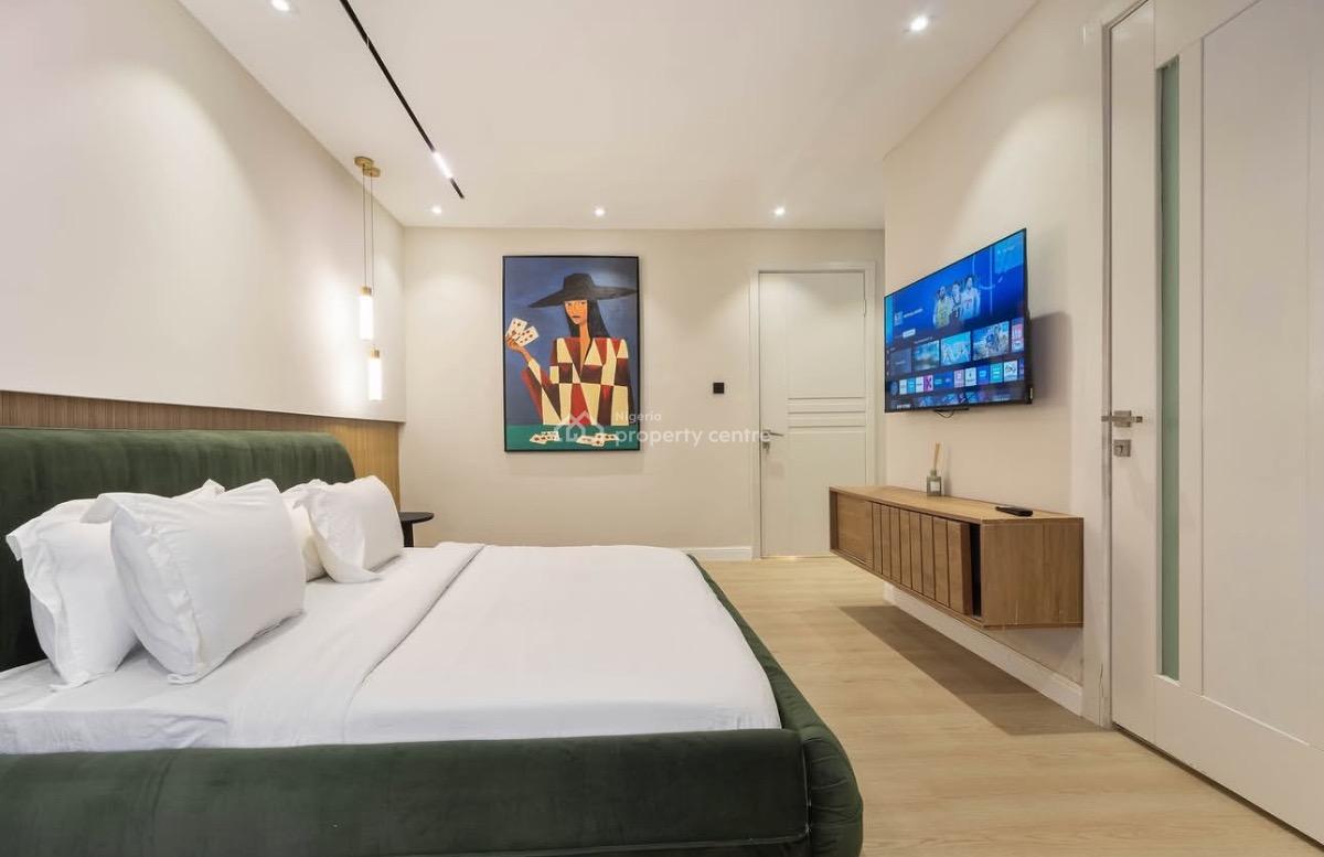 2 Bedroom Apartment, Lekki Phase 1, Lekki, Lagos, Flat / Apartment Short Let