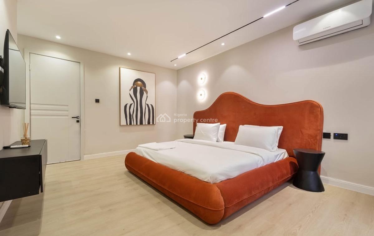 2 Bedroom Apartment, Lekki Phase 1, Lekki, Lagos, Flat / Apartment Short Let