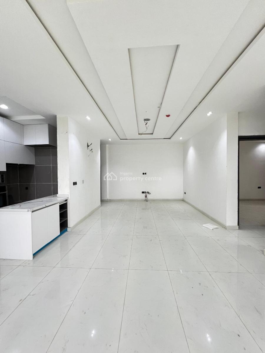 Spacious 2 Bedroom Apartment with  Bq, Swimming Pool, Gym and Elevator, Lekki Phase 1, Lekki, Lagos, Flat / Apartment for Sale