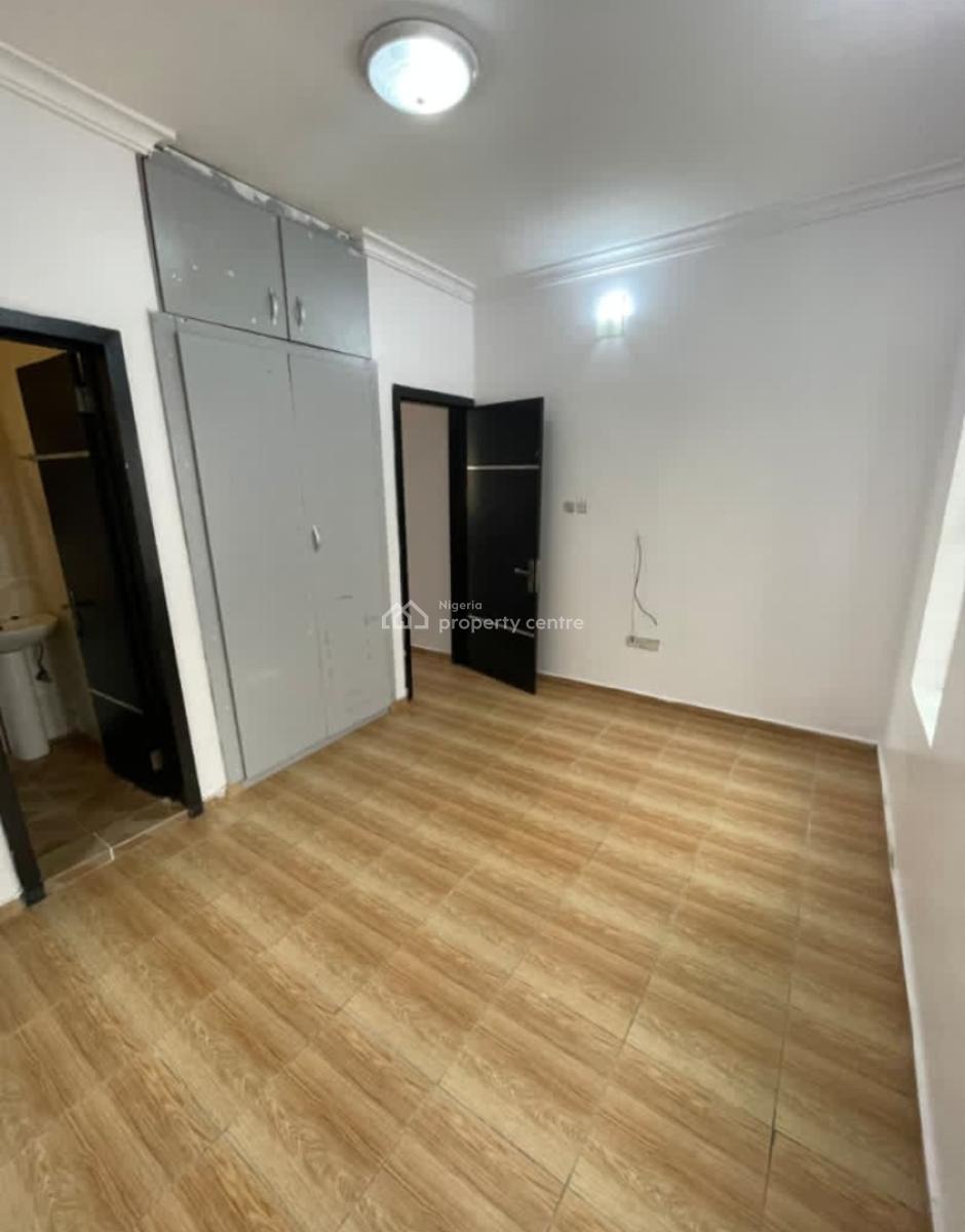 Large Luxury Miniflat Upstairs, Off New Road, Igbo Efon, Lekki, Lagos, Mini Flat (room and Parlour) for Rent