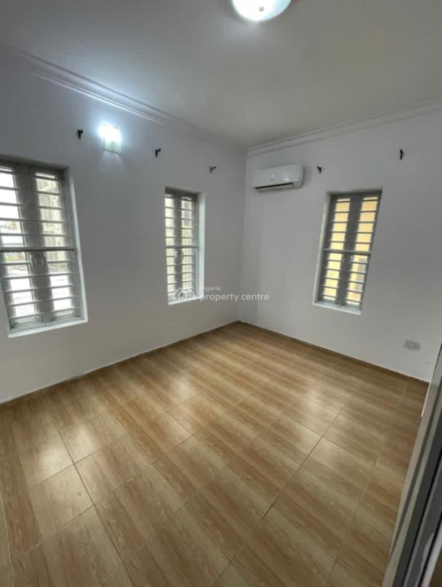 Large Luxury Miniflat Upstairs, Off New Road, Igbo Efon, Lekki, Lagos, Mini Flat (room and Parlour) for Rent