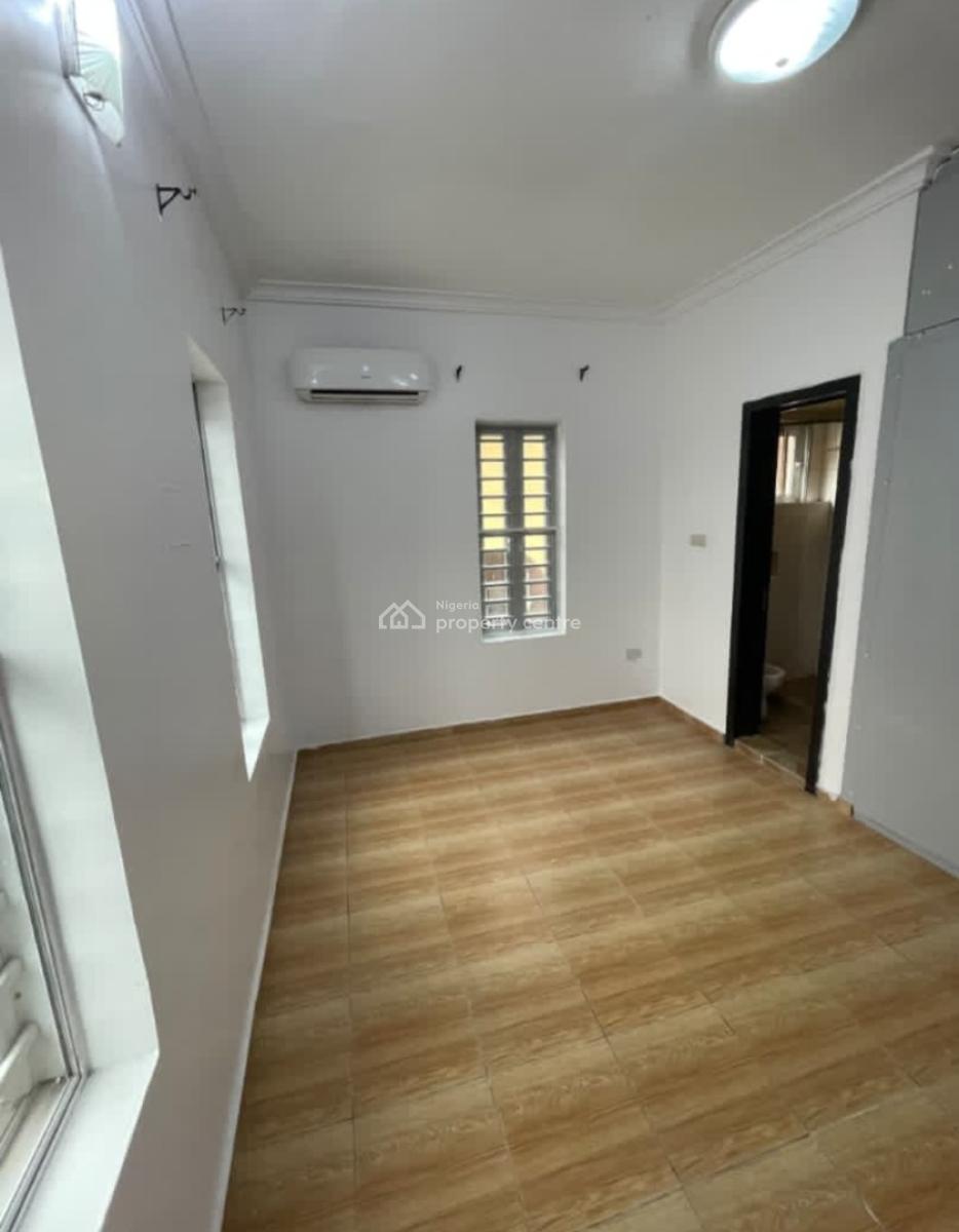 Large Luxury Miniflat Upstairs, Off New Road, Igbo Efon, Lekki, Lagos, Mini Flat (room and Parlour) for Rent